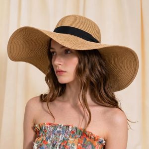 Oversized Wide-Brim Straw Sun Hat – Packable, Elegant Ribbon & UV Protection